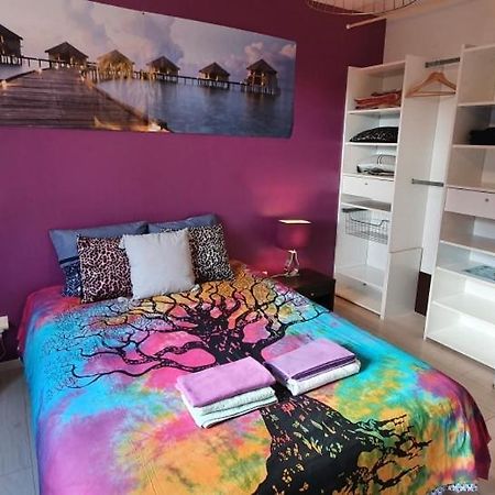 1 Chambre Privative Avec Bureau Et Cuisine Dans Maison 105 M2 Montfaucon Montfaucon  Zewnętrze zdjęcie