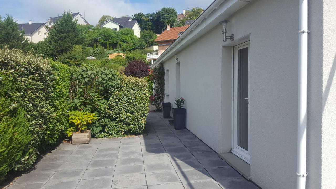 1 Chambre Privative Avec Bureau Et Cuisine Dans Maison 105 M2 Montfaucon Montfaucon  Zewnętrze zdjęcie